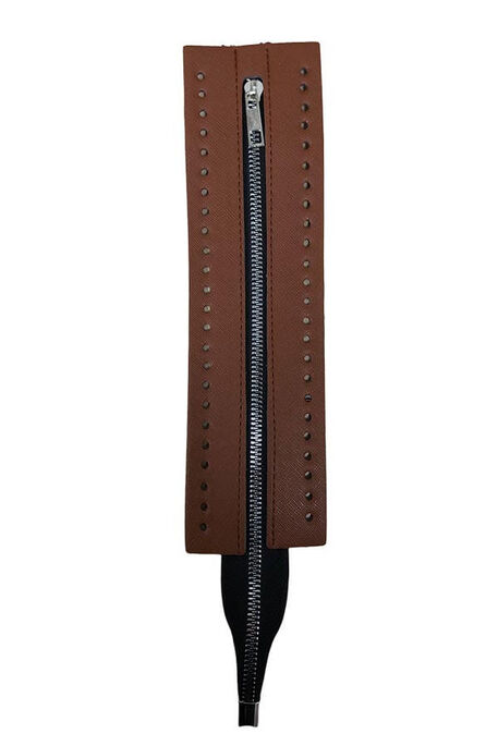  - ÇANTA FERMUARI DERİLİ 18 TABA 30 CM