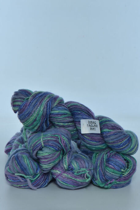  - İHRAÇ FAZLASI ÖRGÜ İPİ 500-550 GR (5 Yumak) V-5641
