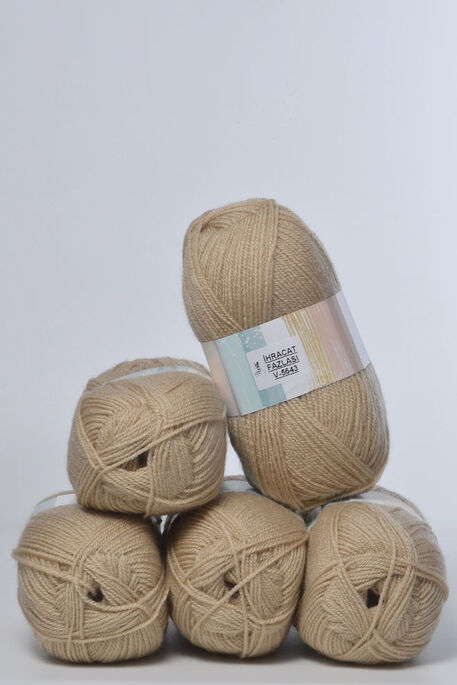  - İHRAÇ FAZLASI ÖRGÜ İPİ 500-550 GR (5 Yumak) V-5643
