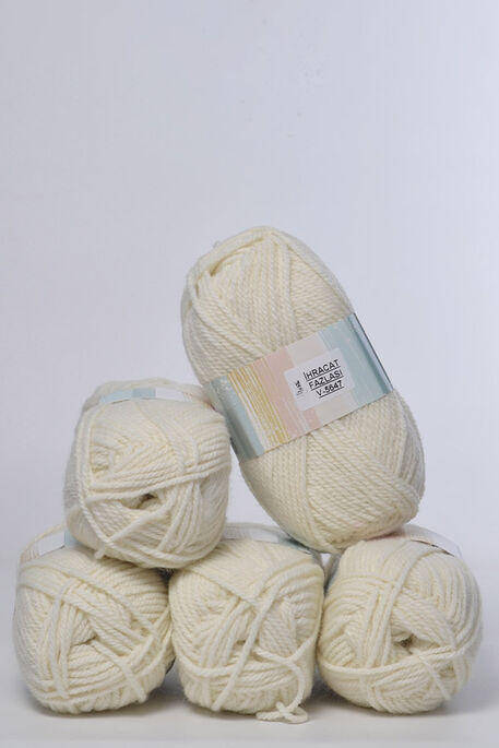  - İHRAÇ FAZLASI ÖRGÜ İPİ 500-550 GR (5 Yumak) V-5647