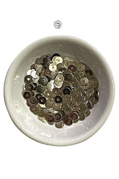  - PUL METAL 17 YUVARLAK DELİKLİ GÜMÜŞ 6 MM 25 GR