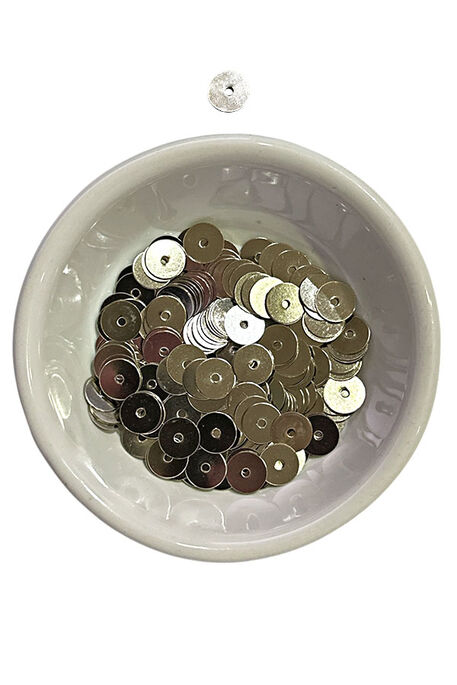 - PUL METAL 18 YUVARLAK DELİKLİ GÜMÜŞ 8 MM 25 GR